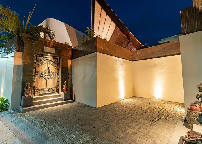 Bolon Villa Kuta (Bali)
